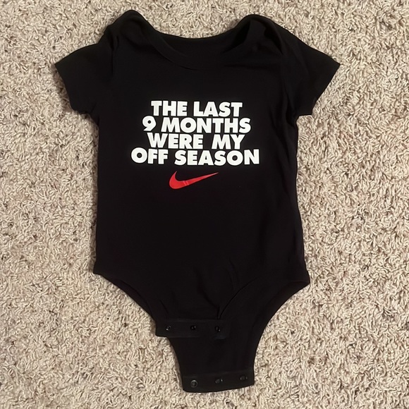 Nike Onesies (read description) - Picture 3 of 5